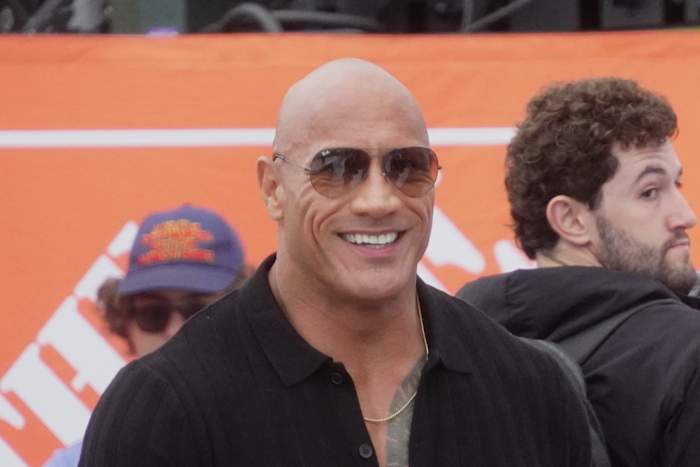 IMG_20230915_230443_(6000_x_4000_pixel)